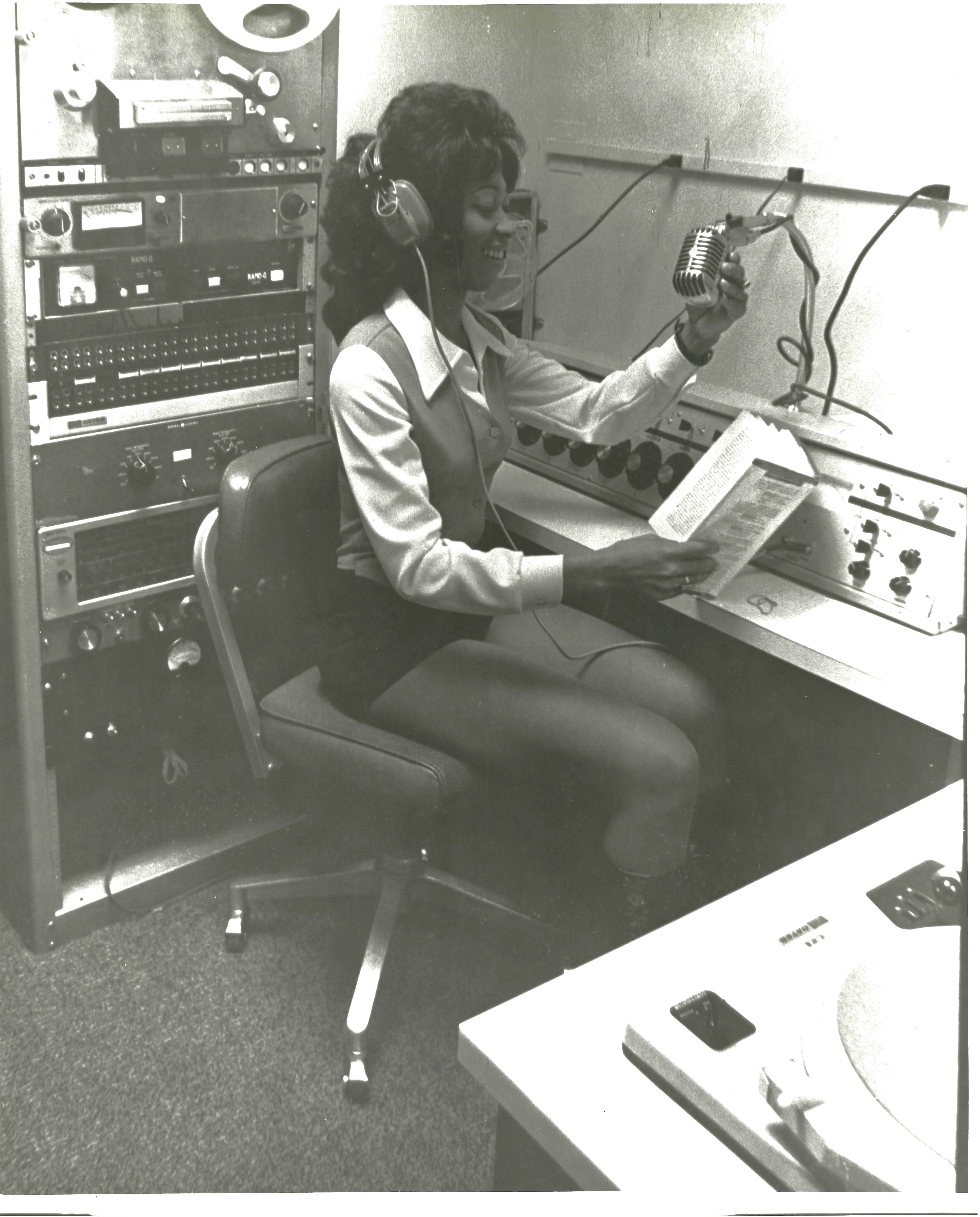 Ellie broadcasting live to an audience.